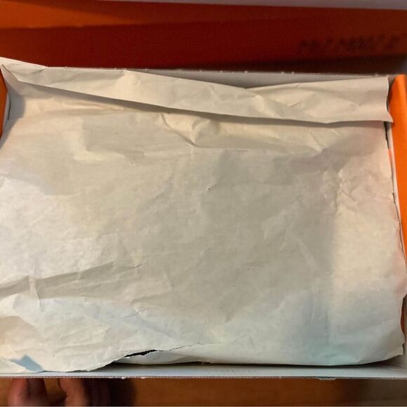 New in the box! Miz Mooz bronze leather wedge sandals - Picture 3 of 7